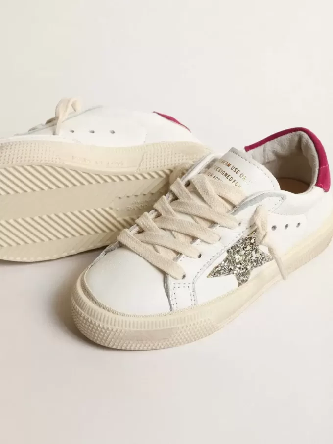 May Young din piele nappa cu stea strălucitoare platinată și talpă magenta May Young din piele nappa cu stea strălucitoare platinată și talpă magenta