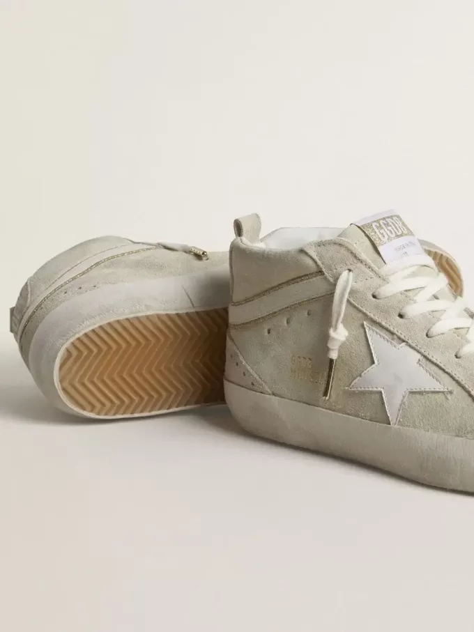 Mid Star din piele de căprioară gri deschis cu stea din piele albă Mid Star din piele de căprioară gri deschis cu stea din piele albă