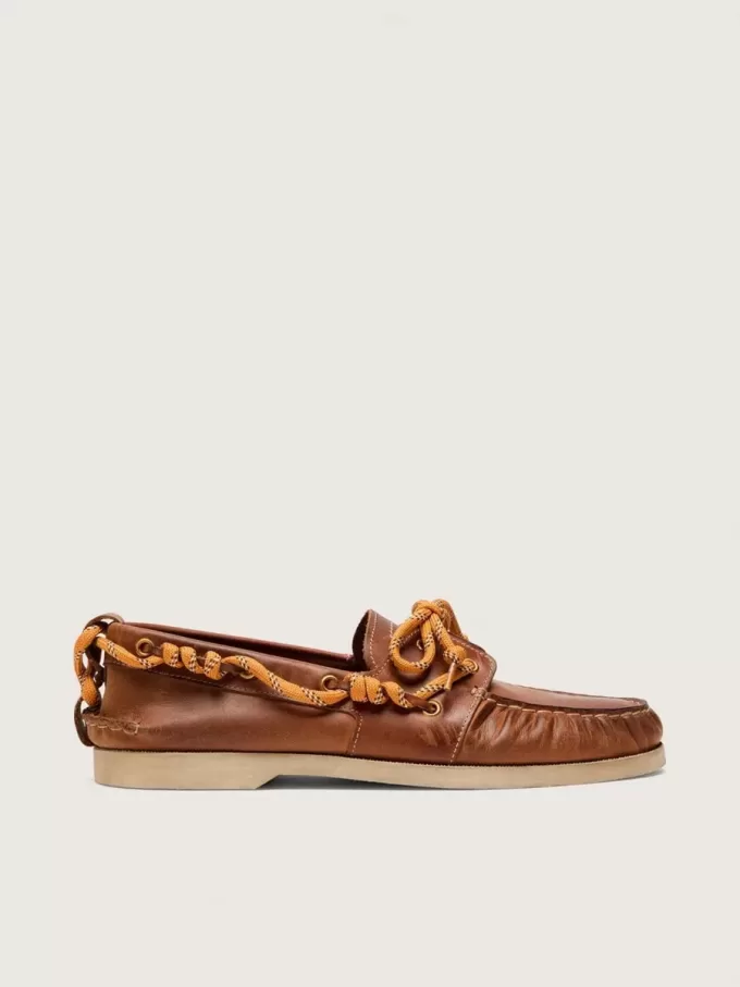 Mocasini Cruise pentru bărbați din piele de culoare tutun cu șireturi portocalii pentru drumeții Mocasini Cruise pentru bărbați din piele de culoare tutun cu șireturi portocalii pentru drumeții