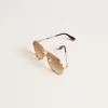 Ochelari de soare în stil aviator, cu ramă roz-auriu și lentile de culoarea mierii Ochelari de soare în stil aviator, cu ramă roz-auriu și lentile de culoarea mierii