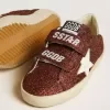 Old School Junior în culoarea burgundy glitter, cu stea din piele și bandă pe călcâi Old School Junior în culoarea burgundy glitter, cu stea din piele și bandă pe călcâi