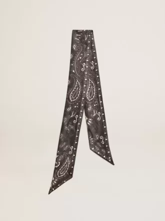Panglică din twill de mătase neagră cu model paisley