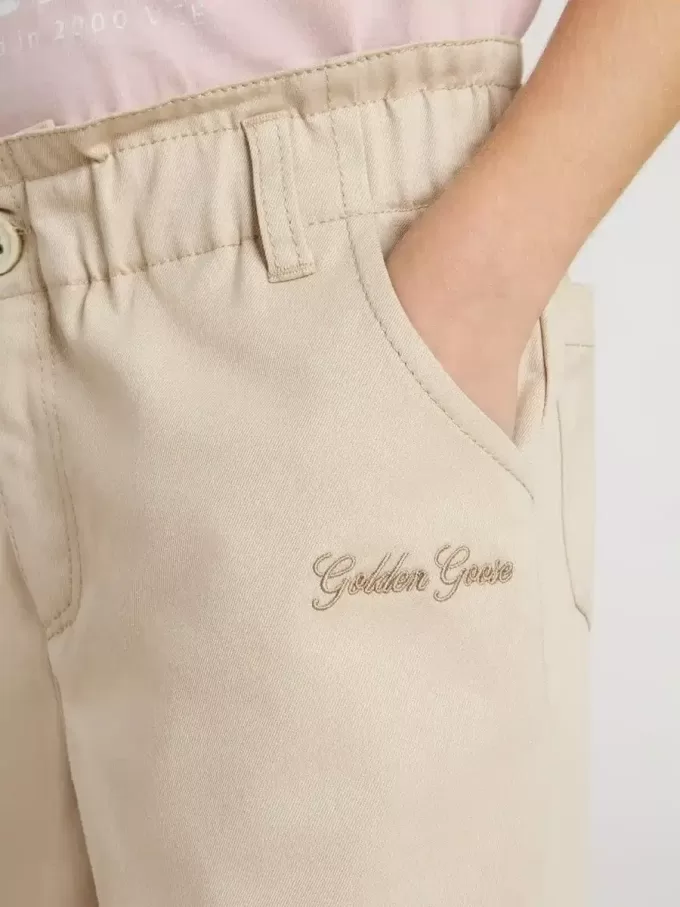 Pantaloni bej din bumbac pentru fete, cu broderie Pantaloni bej din bumbac pentru fete, cu broderie