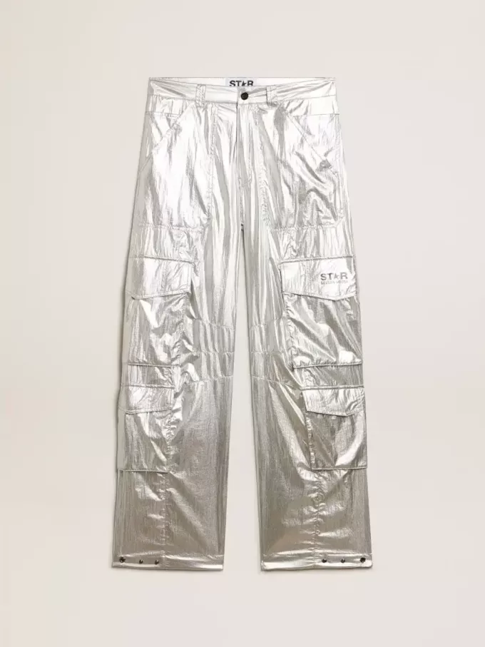 Pantaloni cargo din țesătură tehnică argintie Pantaloni cargo din țesătură tehnică argintie
