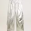 Pantaloni cargo din țesătură tehnică argintie Pantaloni cargo din țesătură tehnică argintie