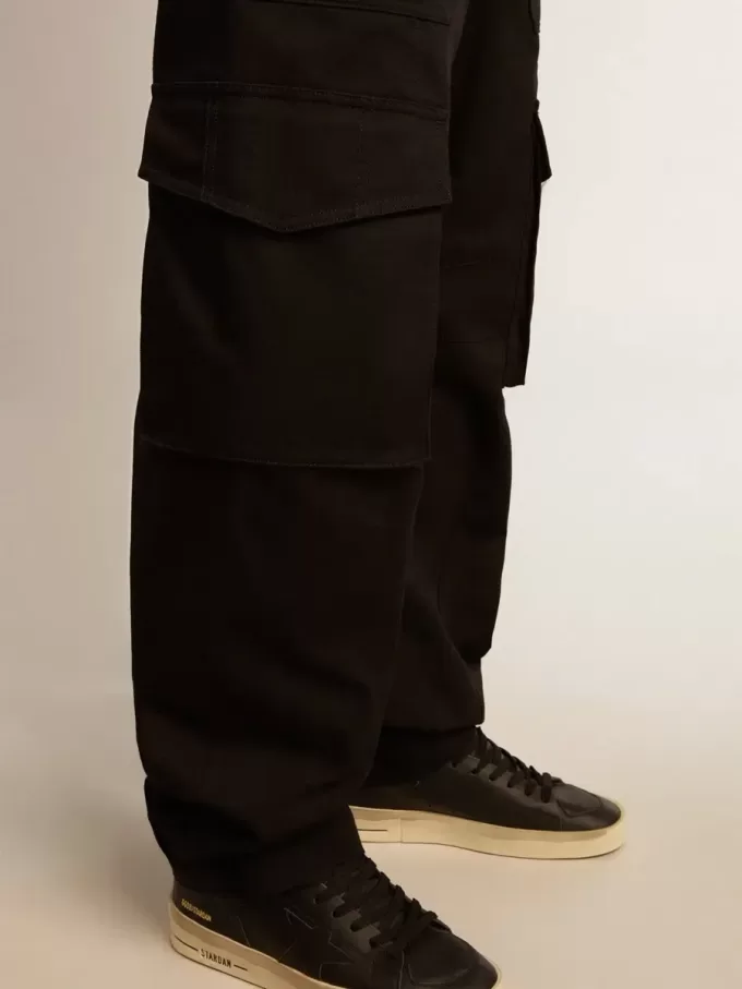 Pantaloni cargo negri Pantaloni cargo negri