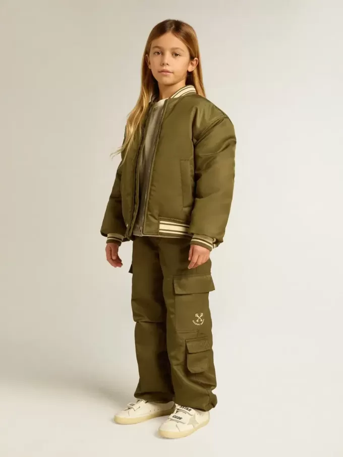 Pantaloni cargo pentru copii în verde militar