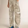 Pantaloni cargo pentru femei din țesătură tehnică argintie Pantaloni cargo pentru femei din țesătură tehnică argintie