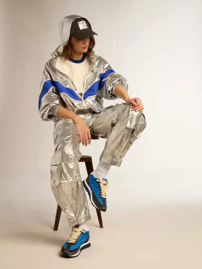 Pantaloni cargo pentru femei din țesătură tehnică argintie Pantaloni cargo pentru femei din țesătură tehnică argintie