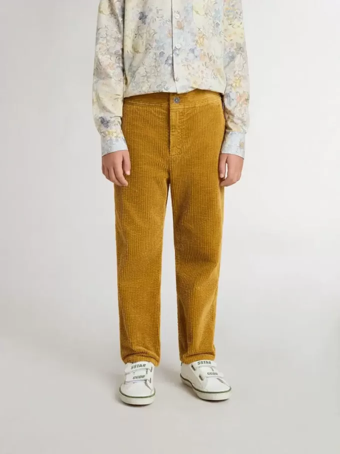 Pantaloni chino pentru băieți, de culoare tutun, cu broderie Pantaloni chino pentru băieți, de culoare tutun, cu broderie