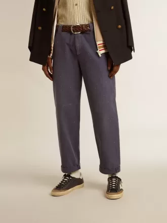 Pantaloni chino pentru bărbați, de culoare albastră, cu efect uzat