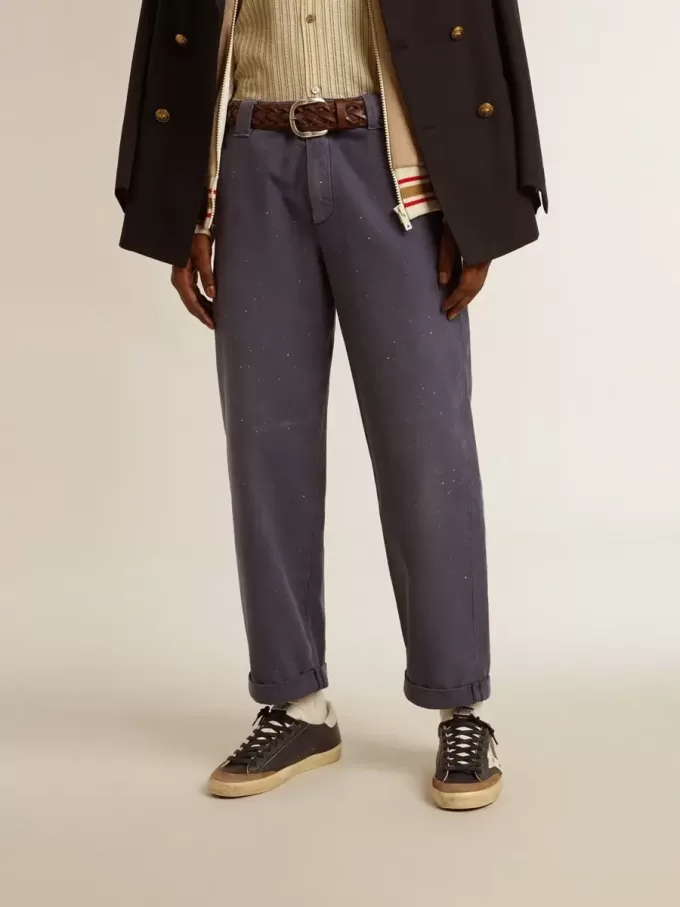 Pantaloni chino pentru bărbați, de culoare albastră, cu efect uzat Pantaloni chino pentru bărbați, de culoare albastră, cu efect uzat