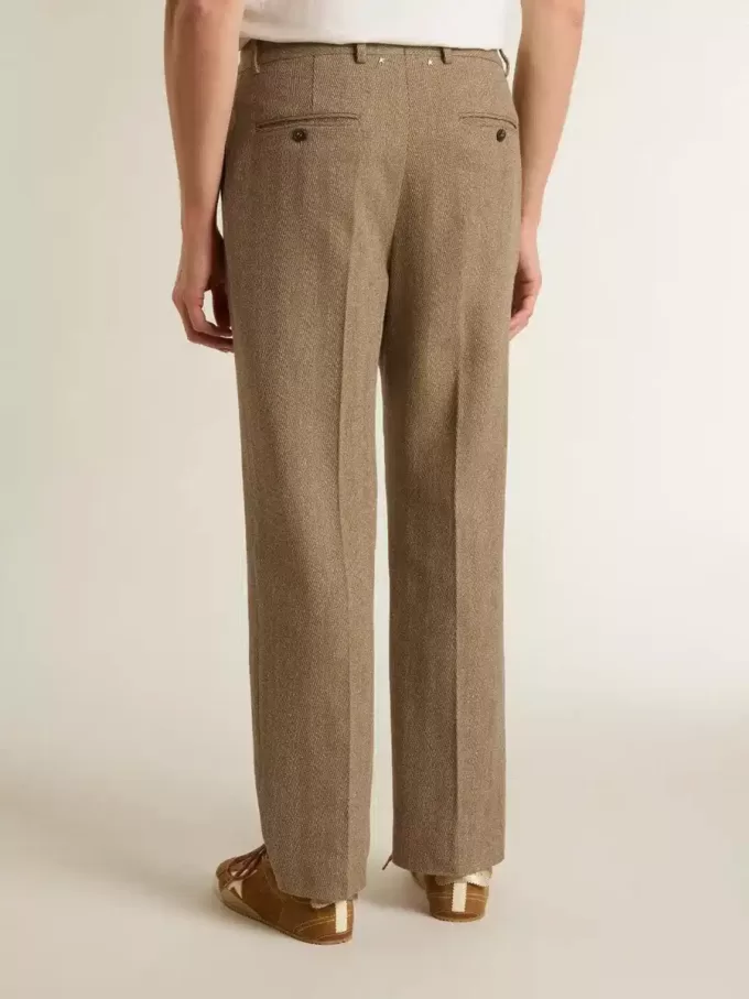 Pantaloni croiți din amestec de in de culoare nisipiu, cu model chevron
