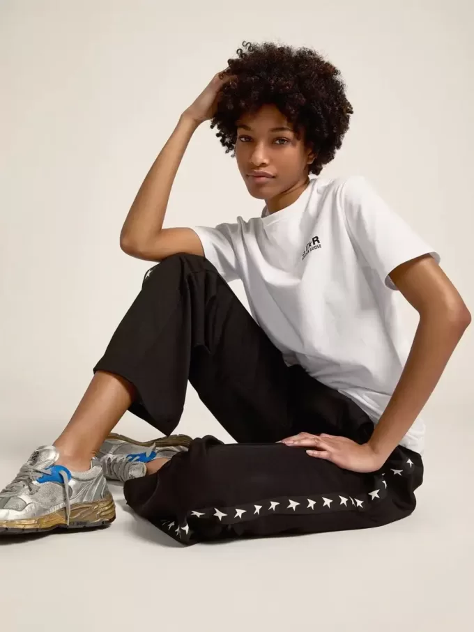 Pantaloni de jogging negri pentru femei, cu stele albe pe laterale Pantaloni de jogging negri pentru femei, cu stele albe pe laterale