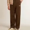 Pantaloni de jogging pentru bărbați, de culoare verde militar, cu logo alb Pantaloni de jogging pentru bărbați, de culoare verde militar, cu logo alb