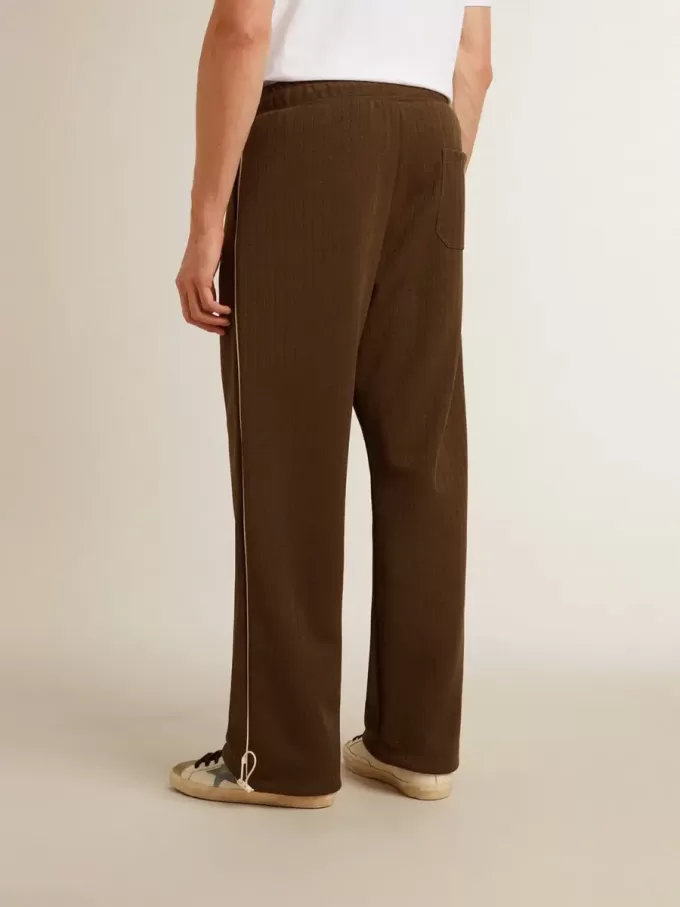 Pantaloni de jogging pentru bărbați, de culoare verde militar, cu logo alb Pantaloni de jogging pentru bărbați, de culoare verde militar, cu logo alb