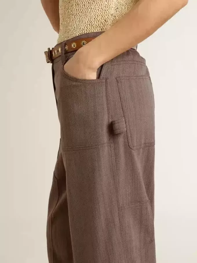 Pantaloni din amestec de lână pentru femei, în culoare maro deschis, cu model micro chevron Pantaloni din amestec de lână pentru femei, în culoare maro deschis, cu model micro chevron