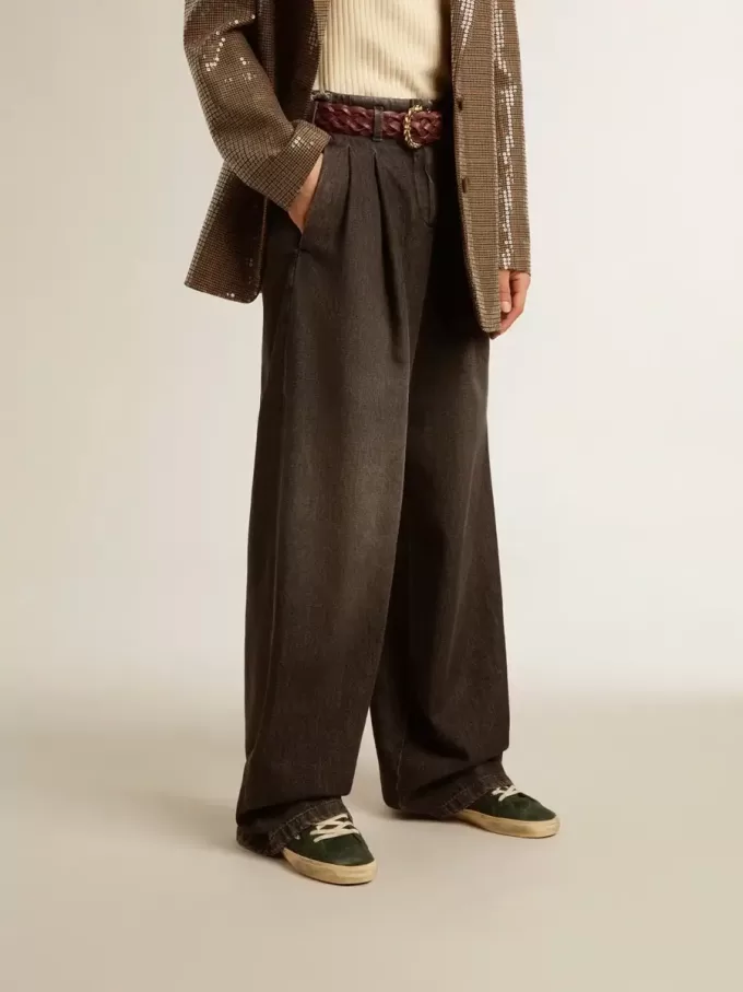 Pantaloni din bumbac pentru femei, cu spălare medie Pantaloni din bumbac pentru femei, cu spălare medie