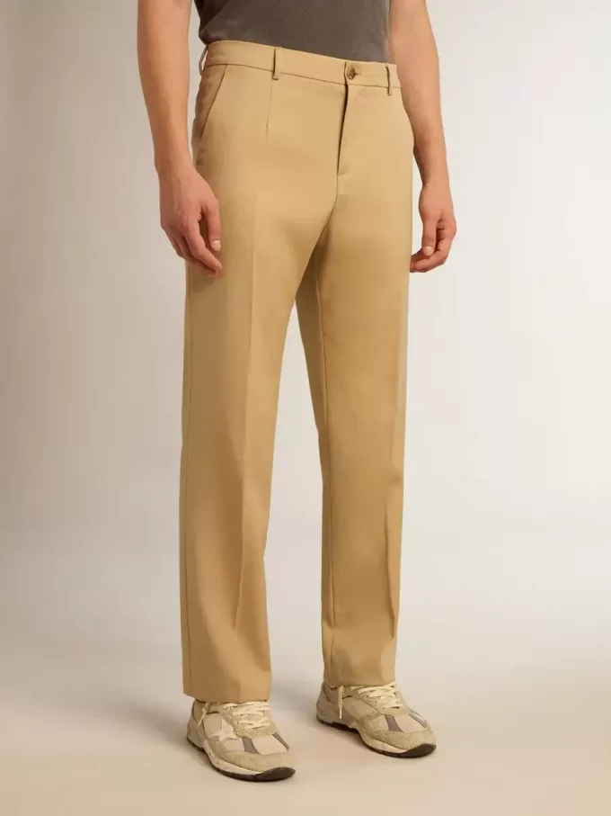 Pantaloni din gabardină de lână pentru bărbați, culoare nisip Pantaloni din gabardină de lână pentru bărbați, culoare nisip