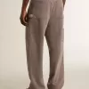 Pantaloni pentru bărbați din amestec de lână, în culoare maro deschis, cu model micro chevron Pantaloni pentru bărbați din amestec de lână, în culoare maro deschis, cu model micro chevron