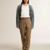 Pantaloni pentru femei din țesătură de lână croită în culoarea gri porumbel Pantaloni pentru femei din țesătură de lână croită în culoarea gri porumbel