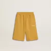 Pantaloni scurți de jogging pentru copii, de culoare galben ocru, cu broderie