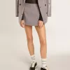 Pantaloni scurți mini pentru femei, din lână cu model houndstooth, de culoare gri Pantaloni scurți mini pentru femei, din lână cu model houndstooth, de culoare gri