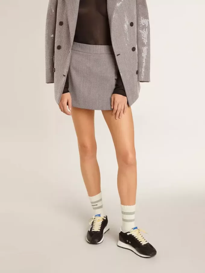 Pantaloni scurți mini pentru femei, din lână cu model houndstooth, de culoare gri Pantaloni scurți mini pentru femei, din lână cu model houndstooth, de culoare gri