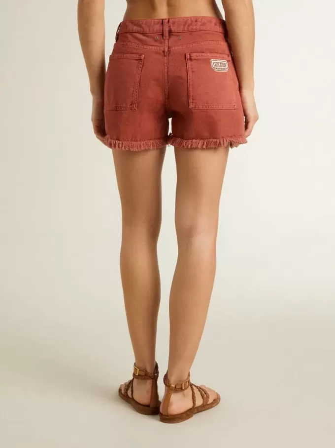 Pantaloni scurți pentru femei din denim roșu cărămiziu cu broderie Golden Mediterraneo