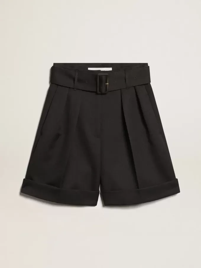 Pantaloni scurți pentru femei din gabardină de lână neagră, cu curea în talie Pantaloni scurți pentru femei din gabardină de lână neagră, cu curea în talie