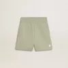 Pantaloni scurți verde deschis cu stea albă Pantaloni scurți verde deschis cu stea albă