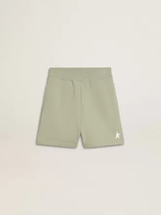 Pantaloni scurți verde deschis cu stea albă