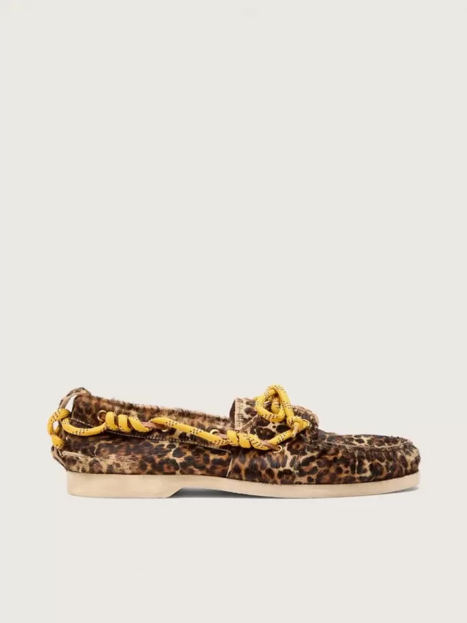 Pantofi Cruise pentru femei din piele de ponei cu imprimeu leopard și șireturi galbene de drumeție Pantofi Cruise pentru femei din piele de ponei cu imprimeu leopard și șireturi galbene de drumeție