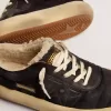 Pantofi Space-Star pentru femei din nailon negru matlasat, cu căptușeală din piele de oaie Pantofi Space-Star pentru femei din nailon negru matlasat, cu căptușeală din piele de oaie