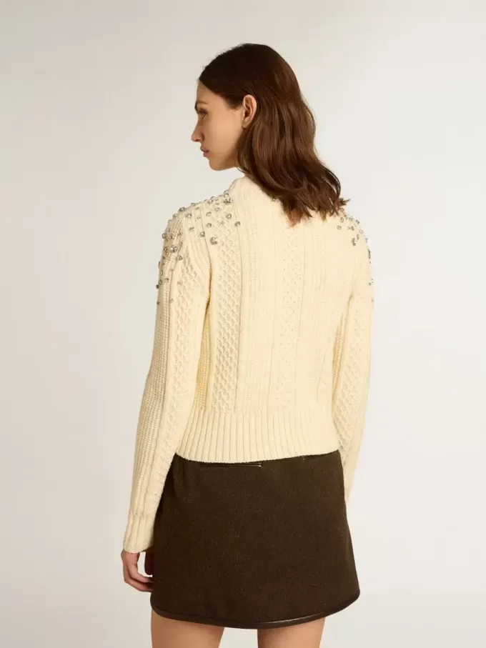 Pulover scurt pentru femei, de culoare albă uzată, cu cristale decorative Pulover scurt pentru femei, de culoare albă uzată, cu cristale decorative