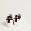 Purestar pentru bărbați, cu stea din piele albă și călcâi din piele burgundă cu imprimeu crocodil Purestar pentru bărbați, cu stea din piele albă și călcâi din piele burgundă cu imprimeu crocodil