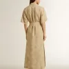Rochie cămașă cu mâneci scurte pentru femei, din jacquard floral bej Rochie cămașă cu mâneci scurte pentru femei, din jacquard floral bej