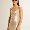 Rochie de dormit cu paiete de culoarea pergamentului