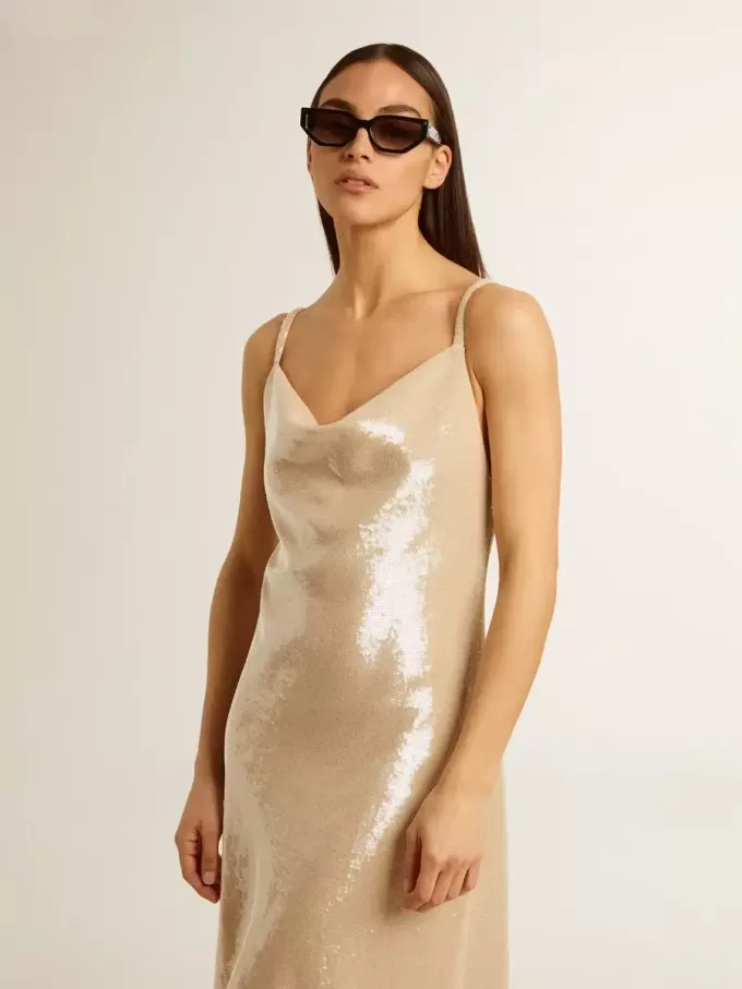 Rochie de dormit cu paiete de culoarea pergamentului