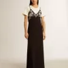 Rochie neagră pentru femei, cu broderie Rochie neagră pentru femei, cu broderie