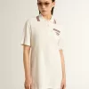 Rochie polo Oasis pentru femei din jersey perforat alb cu dungi burgund Rochie polo Oasis pentru femei din jersey perforat alb cu dungi burgund