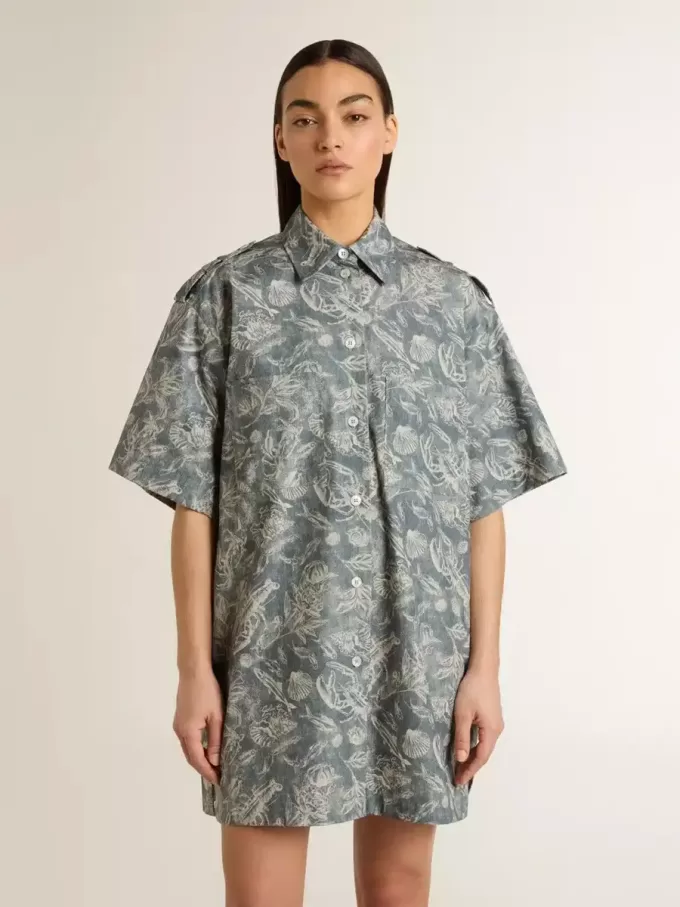 Rochie scurtă pentru femei din poplin de bumbac albastru deschis, cu imprimeu marin pe toată suprafața Rochie scurtă pentru femei din poplin de bumbac albastru deschis, cu imprimeu marin pe toată suprafața