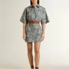 Rochie scurtă pentru femei din poplin de bumbac albastru deschis, cu imprimeu marin pe toată suprafața Rochie scurtă pentru femei din poplin de bumbac albastru deschis, cu imprimeu marin pe toată suprafața