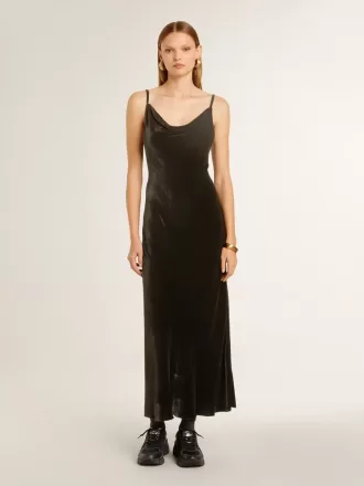 Rochie slip pentru femei, cu efect de catifea neagră