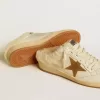 Saboturi Ball Star din piele cu stea din piele întoarsă și căptușeală din piele întoarsă bej Saboturi Ball Star din piele cu stea din piele întoarsă și căptușeală din piele întoarsă bej