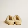 Saboturi Ball Star din piele cu stea din piele întoarsă și căptușeală din piele întoarsă bej Saboturi Ball Star din piele cu stea din piele întoarsă și căptușeală din piele întoarsă bej
