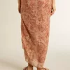 Sarong din voal de bumbac cu imprimeu integral în alb și roșu cărămiziu Sarong din voal de bumbac cu imprimeu integral în alb și roșu cărămiziu