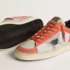 Stardan LTD din piele de căprioară și plasă de culoare coral, cu stea din piele neagră Stardan LTD din piele de căprioară și plasă de culoare coral, cu stea din piele neagră
