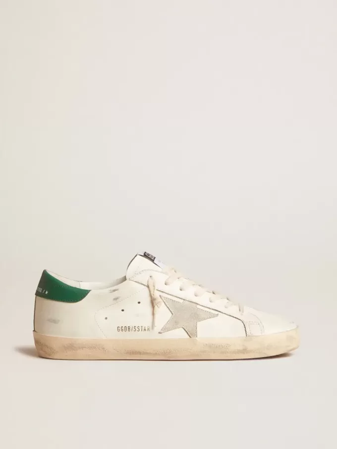 Super-Star din piele albă cu stea din piele de căprioară gri gheață și călcâi din piele verde Super-Star din piele albă cu stea din piele de căprioară gri gheață și călcâi din piele verde