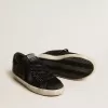 Super-Star din piele de căprioară neagră cu cristale Swarovski și stea din piele de căprioară neagră Super-Star din piele de căprioară neagră cu cristale Swarovski și stea din piele de căprioară neagră